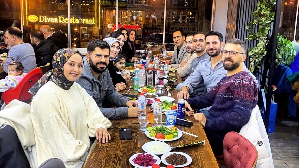 Öğretmenlerimizle Öğretmenler Günü Yemeği